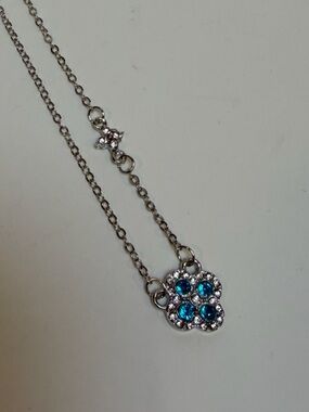Silver Clover / Flower Necklace with Blue & Clear Rhinestones NWOT